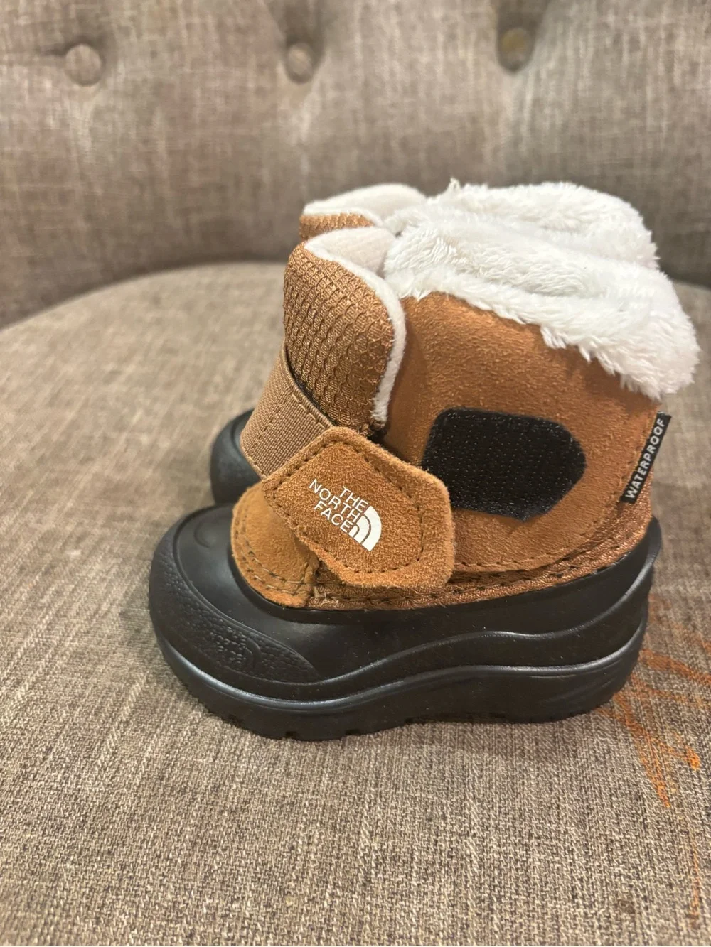 The North Face Kids' Tan & Black Insulated Snow Boots